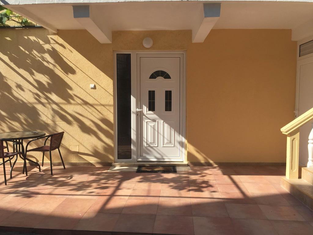 Apartments Vila Andja Sveti Stefan Kültér fotó